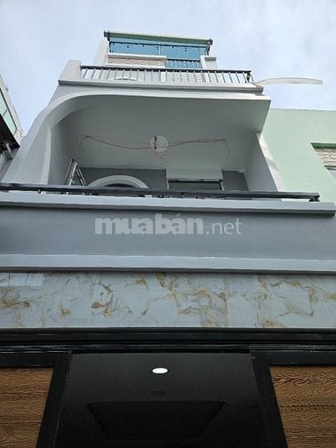 Bán nhà hẻm Hòa Hưng giáp CMT8 hẻm đẹp nhà mới xây 4 tầng chỉ 7,6 tỷ.