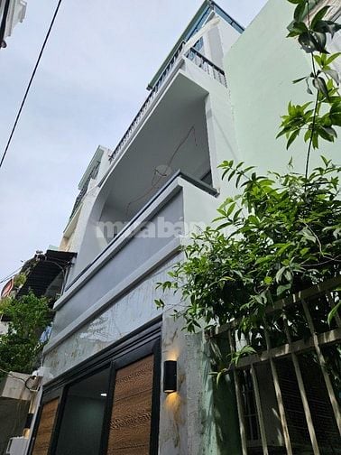 Bán nhà hẻm Hòa Hưng giáp CMT8 hẻm đẹp nhà mới xây 4 tầng chỉ 7,6 tỷ.