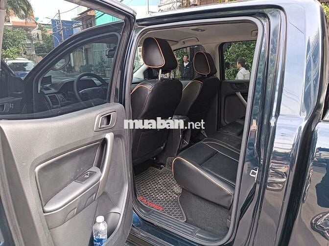 Ford Ranger model 2021 máy dầu số tự động