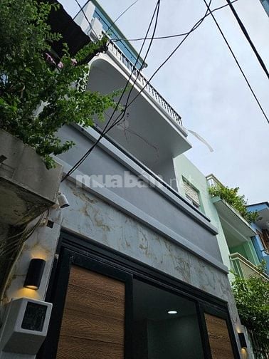 Bán nhà hẻm Hòa Hưng giáp CMT8 hẻm đẹp nhà mới xây 4 tầng chỉ 7,6 tỷ.