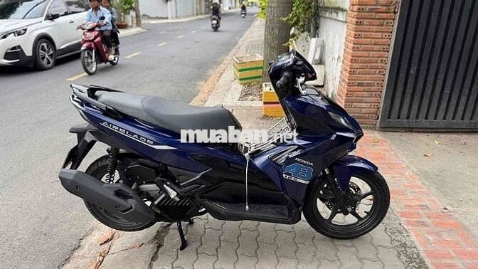 Honda Air Blade 125 4V 2023 Xanh đen