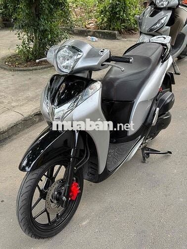 Honda SH Mode 2018 Bạc