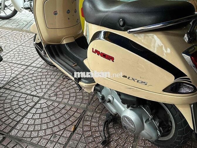 Piaggio Vespa LX 125 Vàng kem sơn zin bóng keng