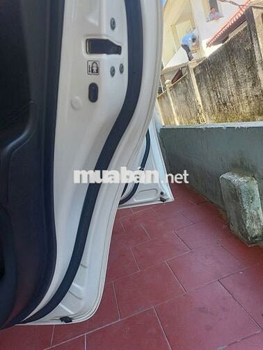 Toyota Vios 2023 E 1.5 MT - 110000 km