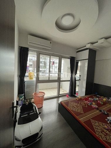 Bán CC 3PN, 2WC, 100m2, giá cực chất 6,3 tỷ tại Khu đô thị Văn Khê, La