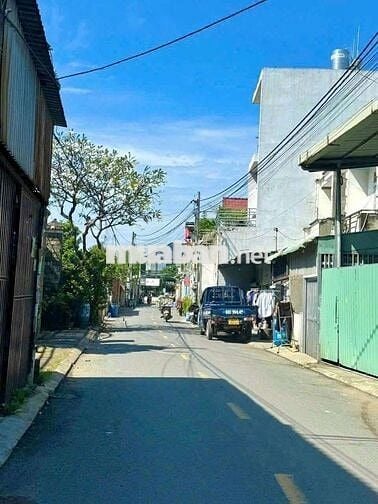 Mặt tiền kinh doanh nghang 8m dĩ an