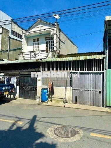 Mặt tiền kinh doanh nghang 8m dĩ an