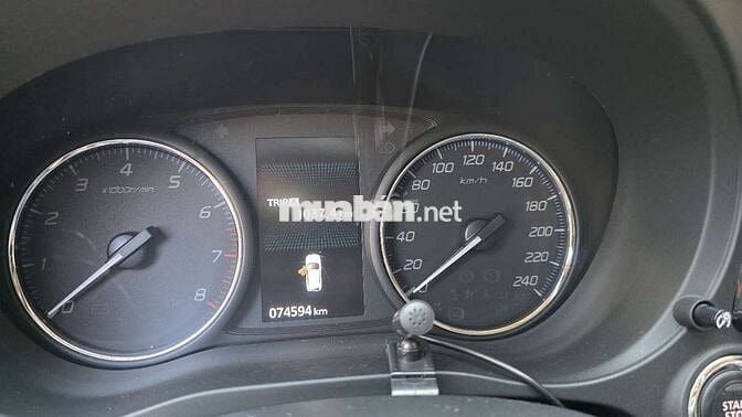 Mitsubishi Outlander 2019 Xám 74594 km