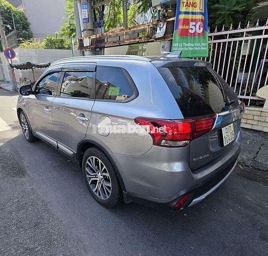 Mitsubishi Outlander 2019 Xám 74594 km