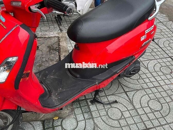 Xe máy Elizabeth màu Đỏ sơn bóng đẹp