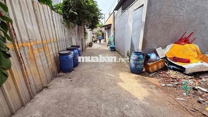 Đất gần Nguyễn Thái Học, phường Dĩ An, TP Dĩ An.