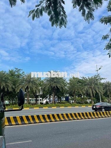 Cho thuê nhà ở  3 tầng * 35m2; ĐTLH: Hà Linh ***