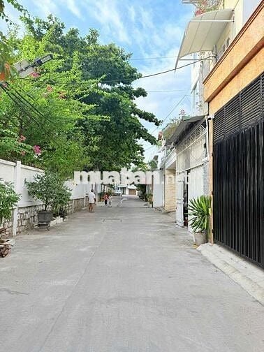 Căn góc đường 7m Nguyễn Quyền- Vĩnh Hải đối diện trường học