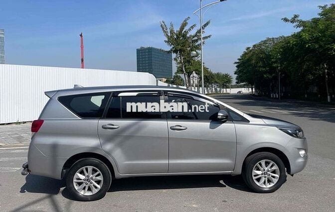 Toyota Innova 2.0AT  G 2016  form Mới.