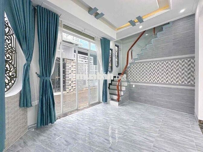 Bán nhà góc 2 mặt tiền trục chính hẻm 567 Hồ Bún Xáng có chổ đậu oto