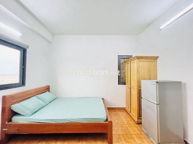 Phòng Đẹp Đón Nắng Gần Etown Cộng Hòa Tân Bình