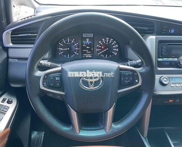 Toyota Innova 2.0AT  G 2016  form Mới.