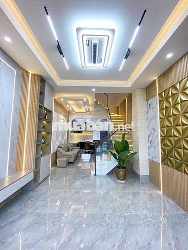 BÁN NHÀ ĐẸP FULL NỘI THẤT HẺM 388 CẦN THƠ