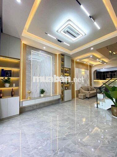 BÁN NHÀ ĐẸP FULL NỘI THẤT HẺM 388 CẦN THƠ