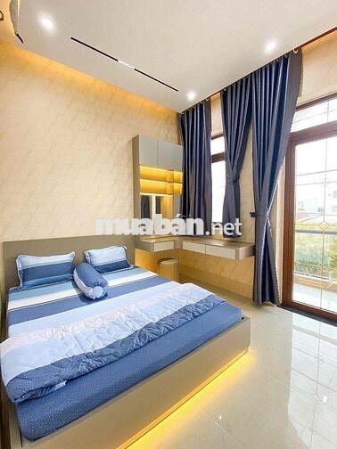 BÁN NHÀ ĐẸP FULL NỘI THẤT HẺM 388 CẦN THƠ