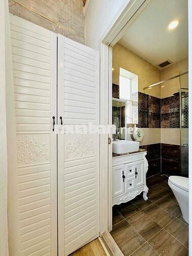 Căn Hộ Cần Thơ 1 Tầng Lầu Cao Cấp Full Nội Thất Ngay SVĐ