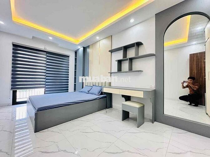 Giảm 300tr nhà Tây Mỗ, 5 Tầng 35m, ô tô lùi cổng, Ngõ nông, full đồ