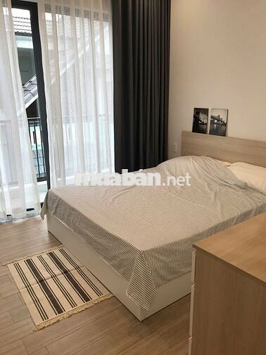 CHO THUÊ PHÒNG STUDIO NGAY CHỢ BÀ CHIỂU – BAN CÔNG SIÊU THOÁNG