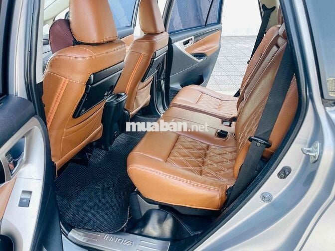 Toyota Innova 2.0AT  G 2016  form Mới.