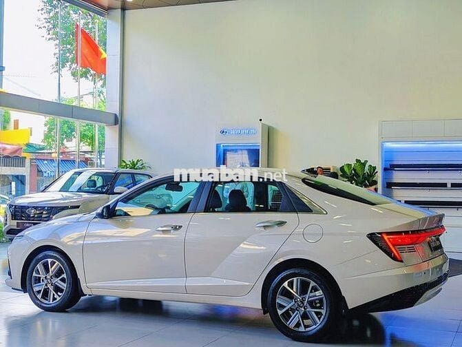 Hyundai Accent All New 2024 1.5 AT