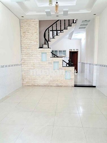 cho thuê nhà mới sạch sẽ lầu suốt 3p nhà trống ở liền 2/ quách điêu