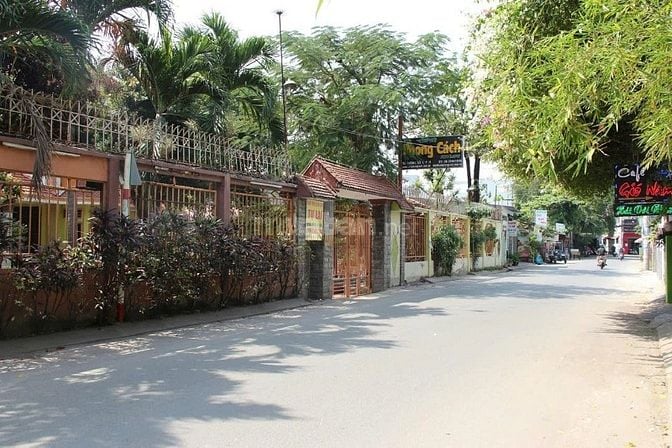 Bán Gấp Biệt Thự sân vườn :Đường Thống Nhất, P11, Quận Gò Vấp, Tp.HCM