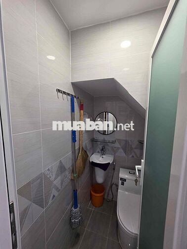 Cần bán nhà 2mặt tiền 25m2 Nguyễn Trọng Tuyển PN