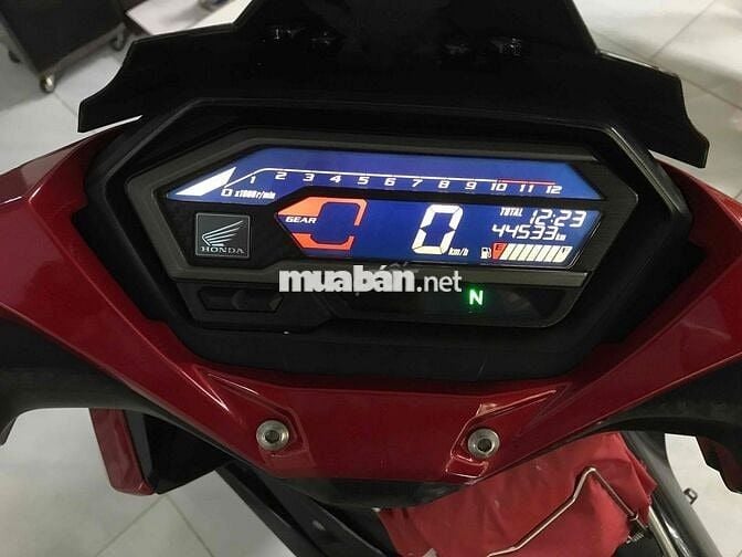 Bán con Winner X V2