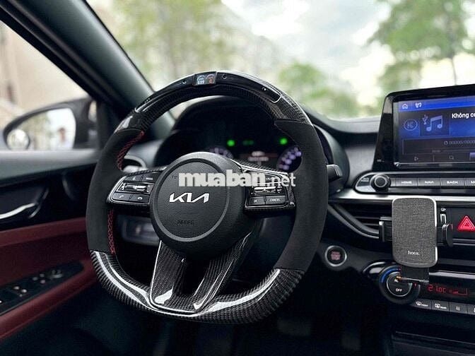 Kia Cerato 2019 2.0 AT Premium - 82000 km