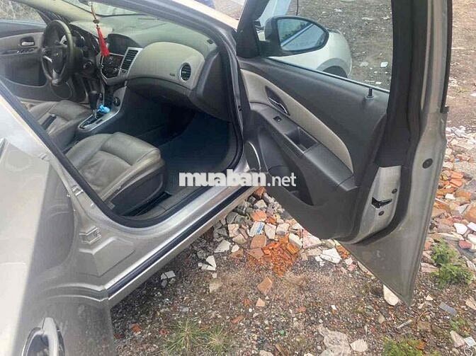 Chevrolet Cruze 2010 LTZ 1.8 - 100000 km