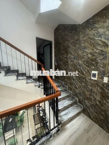 Bán nhà 4 tầng DUY TÂN  kiệt ôtô, gần cầu trần thị lý, gần núi thành