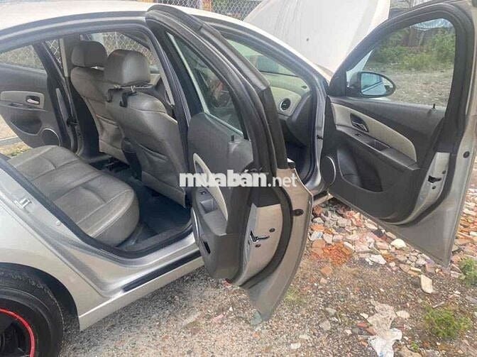 Chevrolet Cruze 2010 LTZ 1.8 - 100000 km