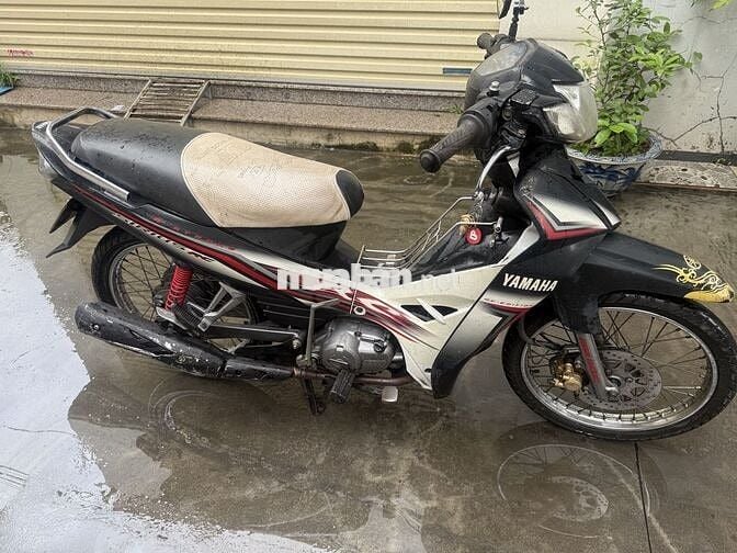 Bán xe sirius chính chủ máy zin chất như hình