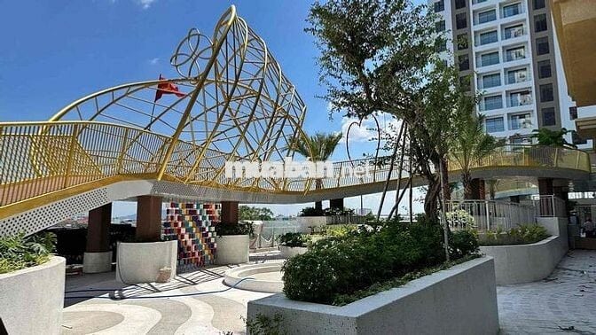 Bán căn hộ 3 phòng ngủ Block A tầng 12A đủ nội thất!