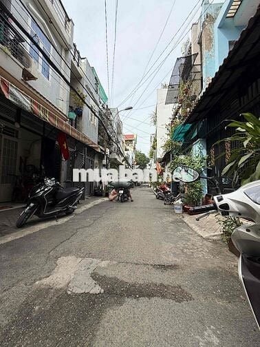 4x10.5 giá 3,95 tỷ đường số 8 hẻm xe hơi