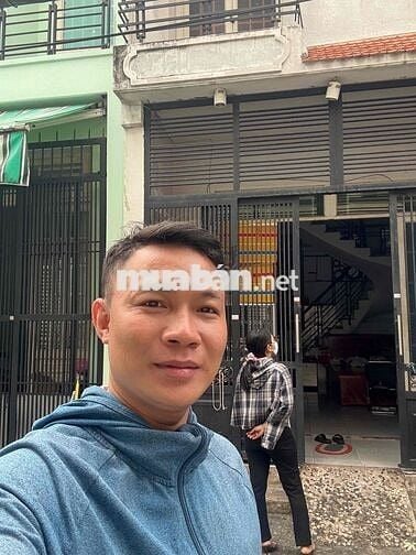 4x10.5 giá 3,95 tỷ đường số 8 hẻm xe hơi