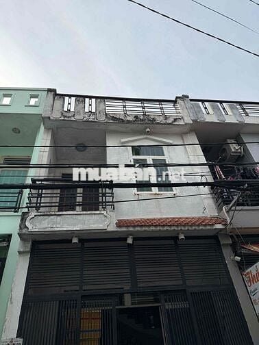 4x10.5 giá 3,95 tỷ đường số 8 hẻm xe hơi