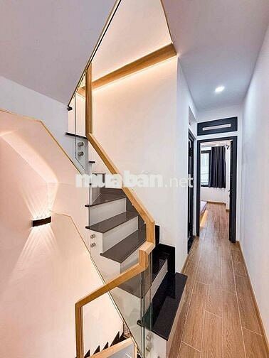 THÂN GỞI ACE HH 100TR , 3 TẦNG 4PN CẠNH ĐHCN CHỈ 4.468 TỶ