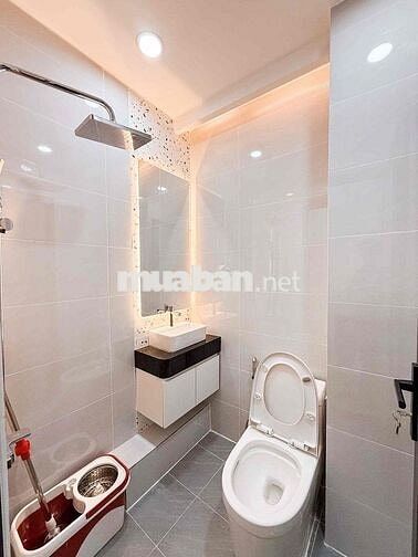 THÂN GỞI ACE HH 100TR , 3 TẦNG 4PN CẠNH ĐHCN CHỈ 4.468 TỶ