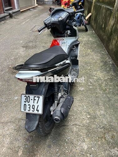 Xe Airblade còn rất đẹp , chắc chắc
