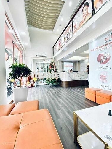 🔥 Nhà 6 tầng thang máy – Ba Tháng Hai Q10 • 8x10m • Chỉ 60tr/tháng