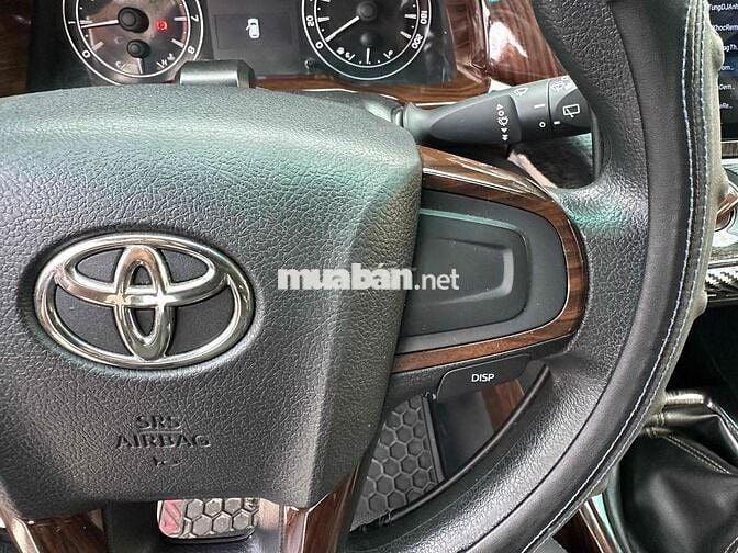 nhà bán lại Innova 2018 2.0E - 76000 km