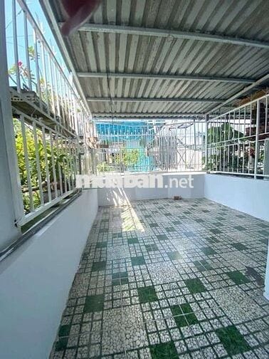 NHÀ HẺM XE HƠI - TT NHÀ BÈ - CÓ SỔ HỒNG