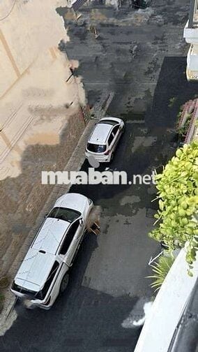 Nhà 5 tầng hẻm xe tải quay đầu. Chỉ hơn 6ty