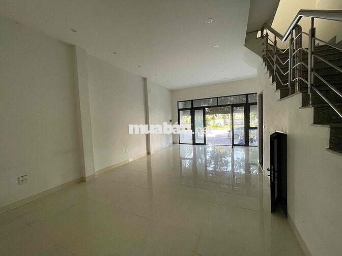 cho thuê LK shophouse kđt xuân phương, nam từ liêm